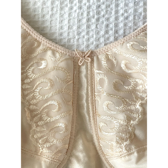 Trulife Bra Naturalwear Size 44DD Irene Classic Softcup Mastectomy Nude Wireless - Picture 7 of 7